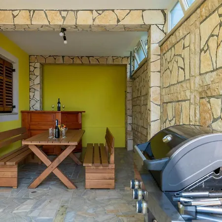 Vakantiehuis Sunce By Interhome