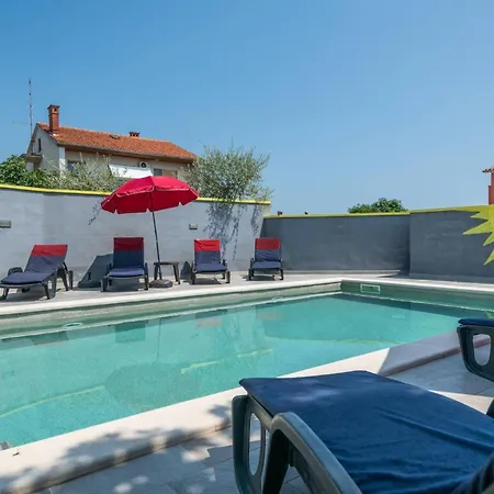 Sunce By Interhome Сasa de vacaciones