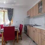 Nyaraló Sunce By Interhome *