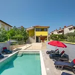 Sunce By Interhome Póla