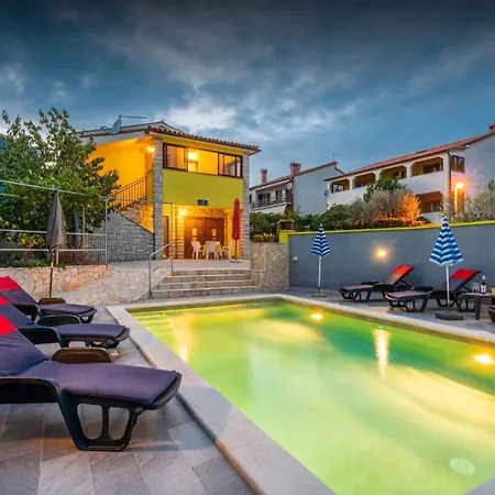 Vikendica Sunce By Interhome *