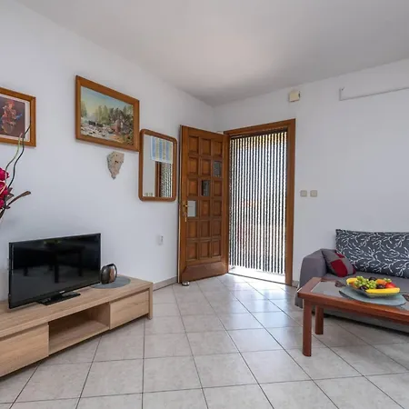 Casa de Férias Sunce By Interhome