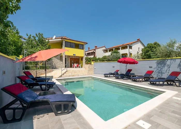 Sunce By Interhome * Pula