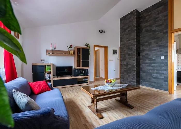 Sunce By Interhome Vikendica *