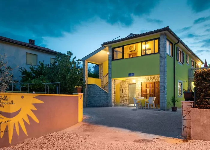 Vikendica Sunce By Interhome Pula